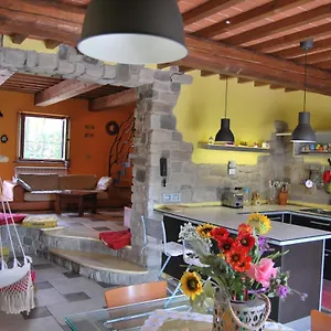  Hébergement de vacances La Casa In Collina